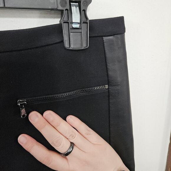 Ann Taylor Faux Leather Side Black Pencil Skirt Front Pocket Sz 6 Small Stretch - Picture 3 of 8